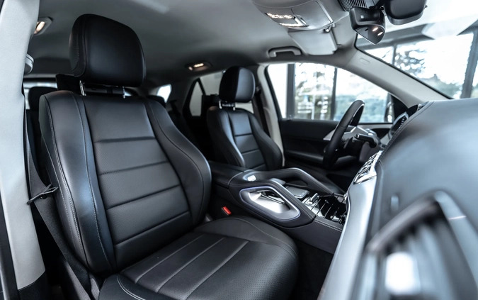 Mercedes-Benz GLE cena 299000 przebieg: 38000, rok produkcji 2020 z Mława małe 781